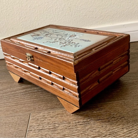 Vintage Wooden Jewelry Box With Ceramic Tile 4.5/6/10” - Picture 8 of 16